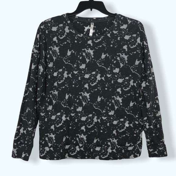 Fabletics Black & Gray Faux-Bleached Crew Neck Sweatshirt Sz XL - Picture 1 of 5